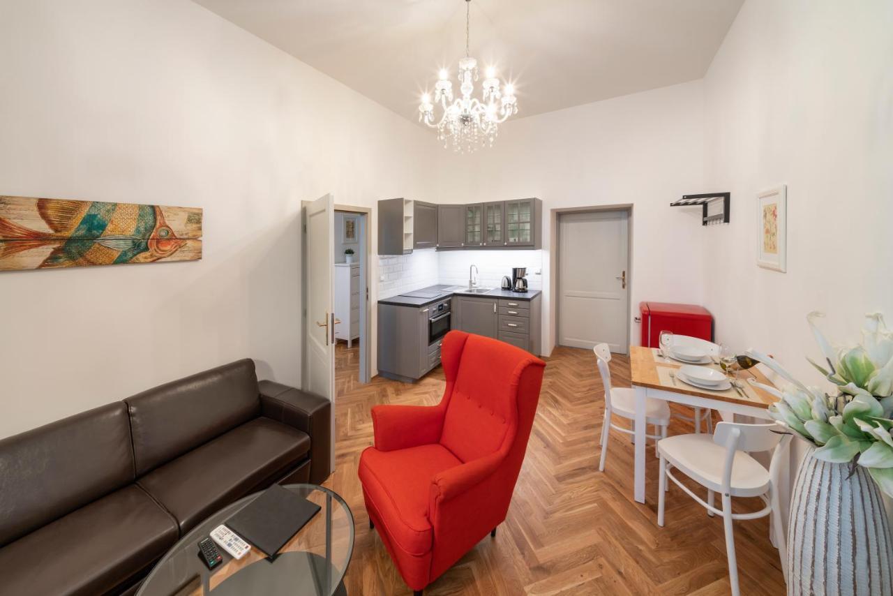 โอลด์ทาวน์ - สโกเรปกา อพาร์ตเมนต์ Apartment ปราก ภายนอก รูปภาพ